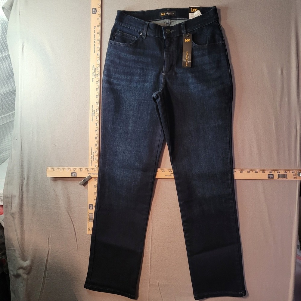 Lee Womens Relaxed Fit Straight Leg Mid Rise Indigo Denim Jeans Size 6M NWT